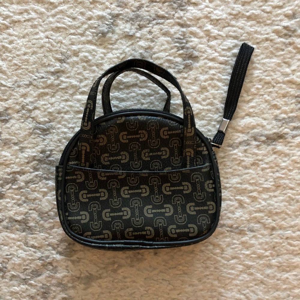 Beige & black leather “nails & screws” coin purse - Picture 6 of 6